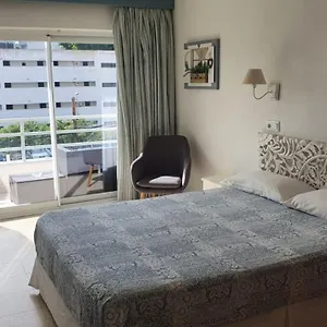 https://hostal-roberto.allmallorcahotels.com