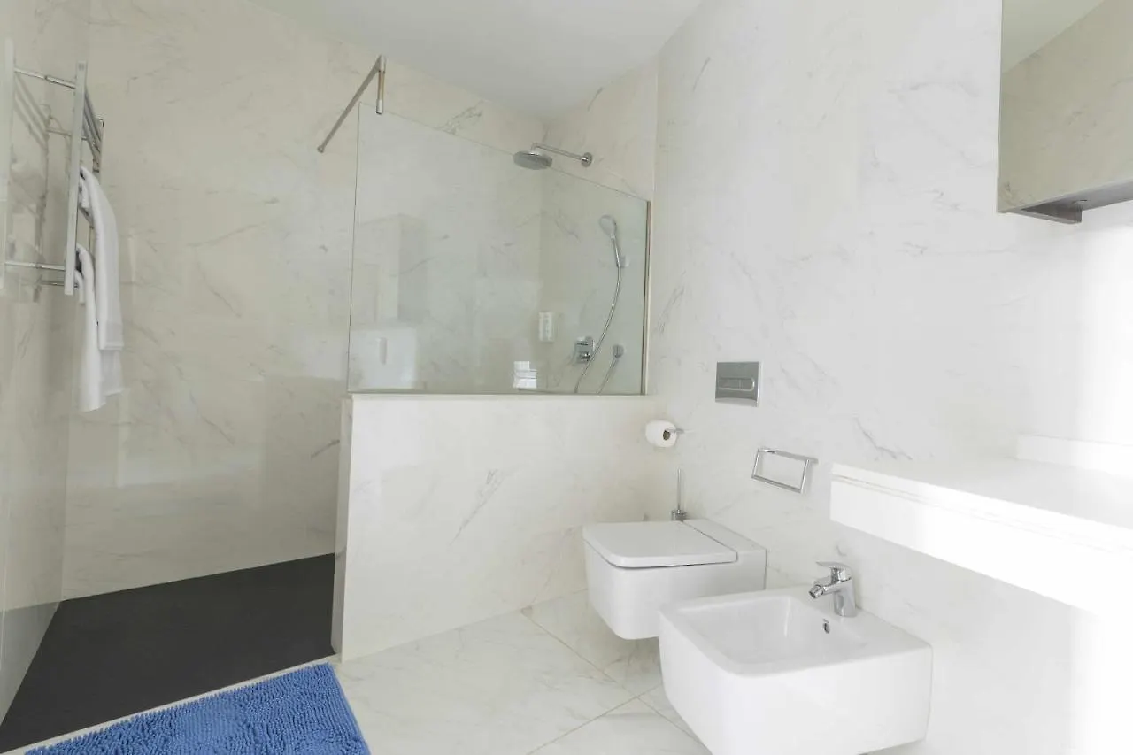 Lägenhetshotell The Clock House Luxury Urban Suites Málaga