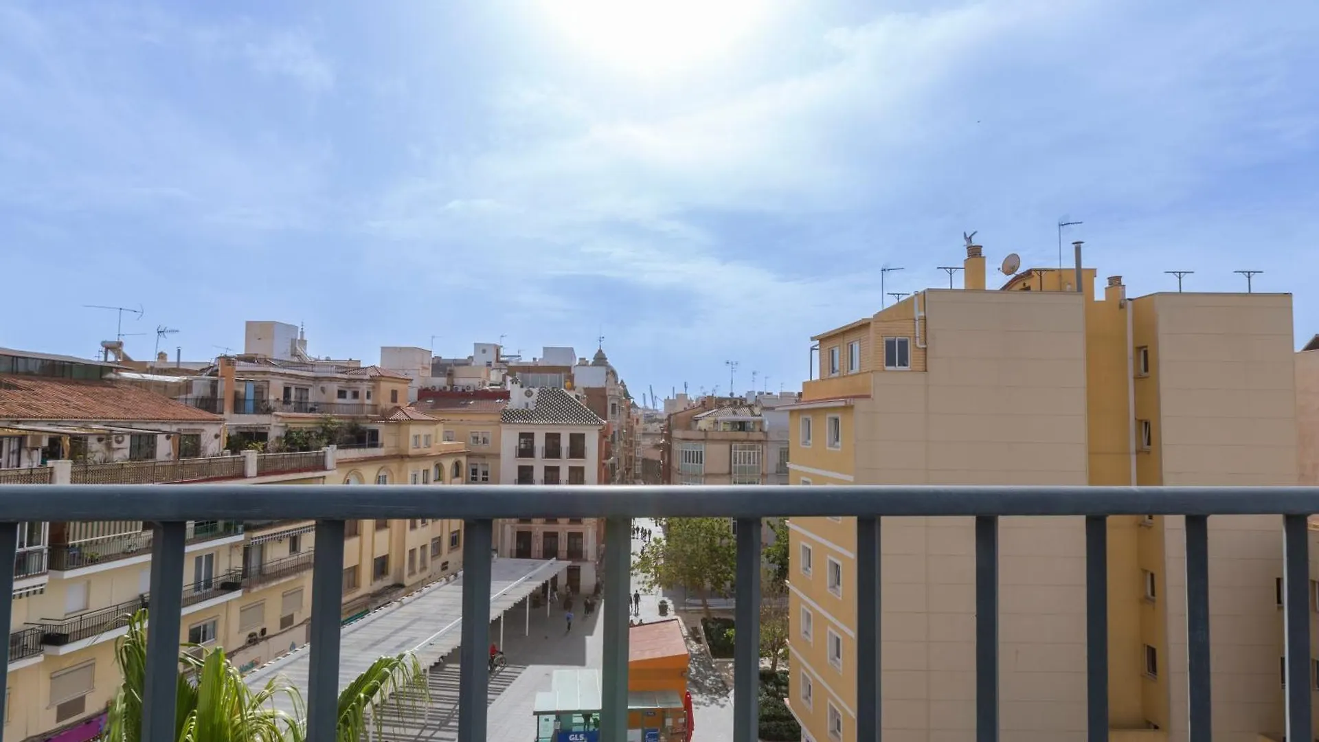 The Clock House Luxury Urban Suites Málaga 0*,  Spanien